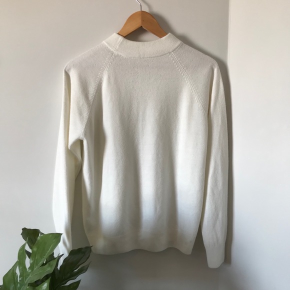 buttery soft cream sweater - Picture 1 of 2